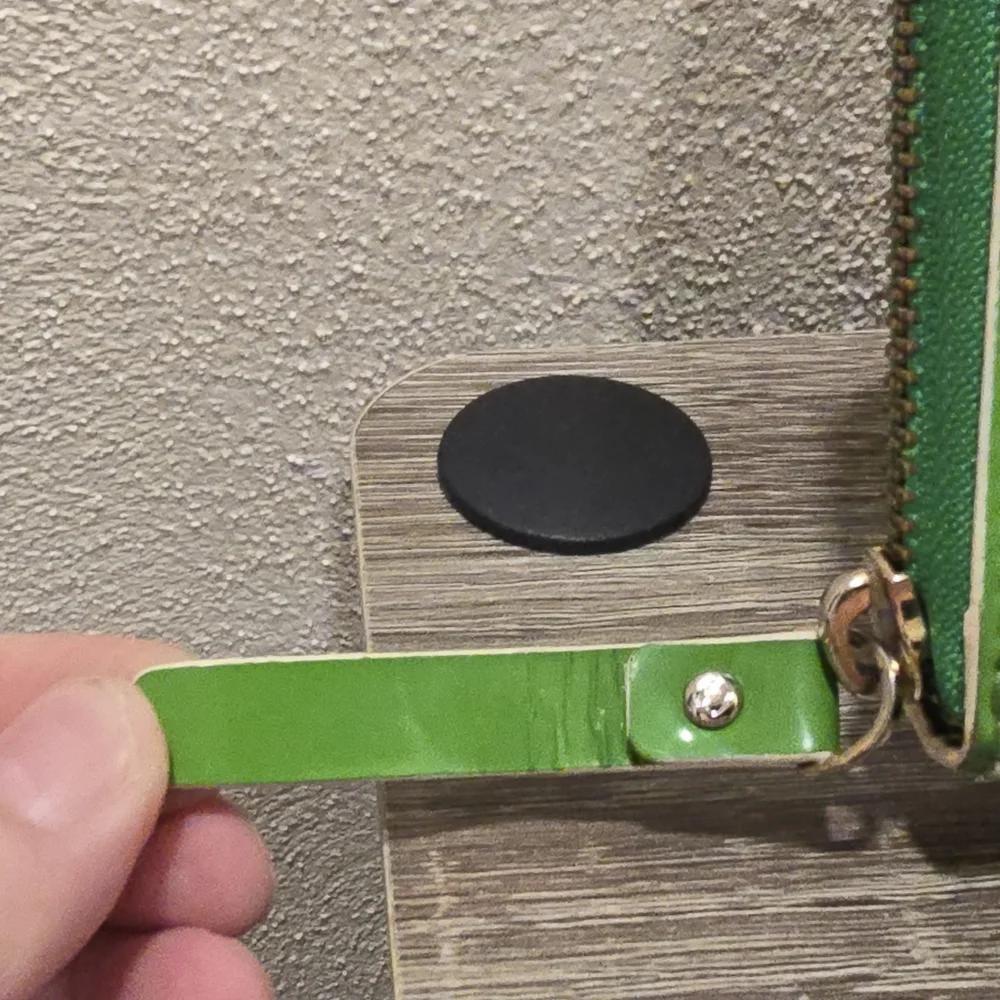 Kate Spade New York Nesa Pasadena Patent Leather Wallet - Picture 2 of 8